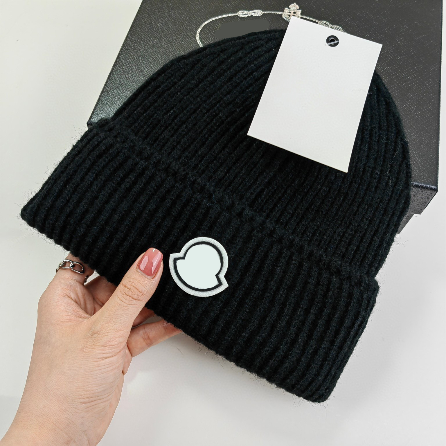 fashion beanie designer beanie winter hat fitted hats 2024 autumn and winter knitted wool hat outdoor sport warm hats for men women good caps des-image-921663192
