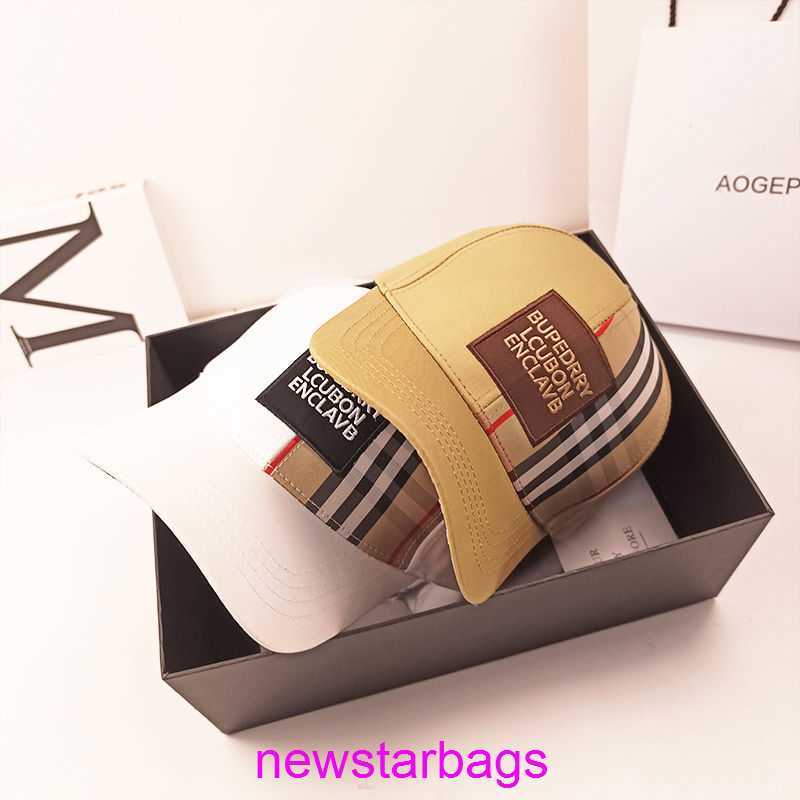 

Original edition Designer Burbberys Hat online store New baseball cap Couple Letter Men and Women Sun Visor Sports Luxury Youth Spring Autumn Leisure Duck Tongue, A019263 duck tongue hat - white