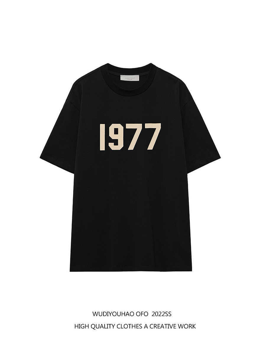 

ESS Tees T-Shirts Luxury Designer fashion clothing FEARs OF GOD Season 8 ESSEN 1977 flocking printed short sleeve T-shirt fog Men's Women's trend, Brown grey