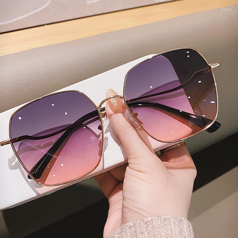 

Sunglasses Polygon Gradient For Men Women Brand Design Fashion Metal Sun Glasses Trend Retro Elegant Male Ladies Eyewear Mirror