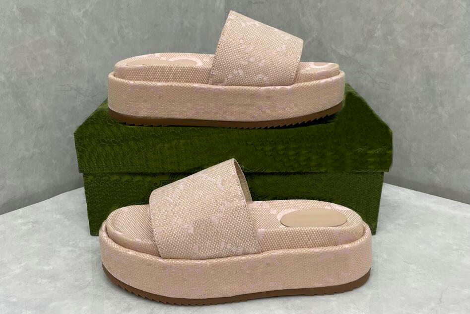 

Womens slipper fashion embroidered canvas designer slides slip slide Thick sole slippers fashion Canvas covered platform sandals, Lightgreen