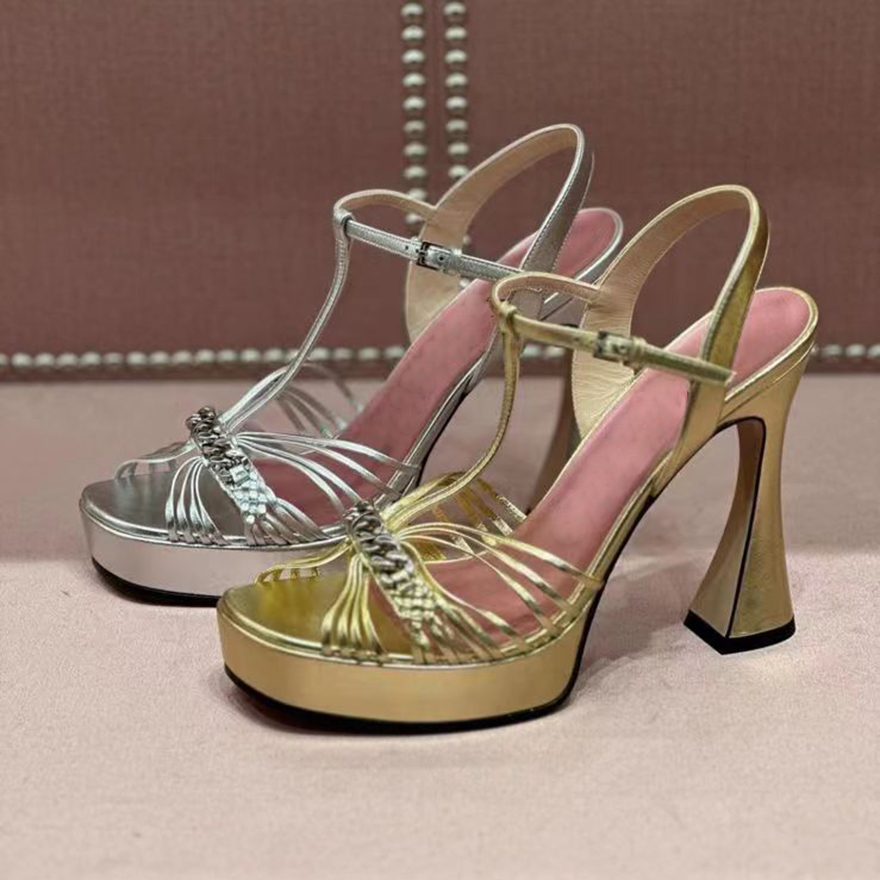 

Hand woven Sandals Fashion Designer Silver womens shoe Chain buckle decoration Platform heel cool shoes 11cm high heeled ladies Rome Sandal 35-42