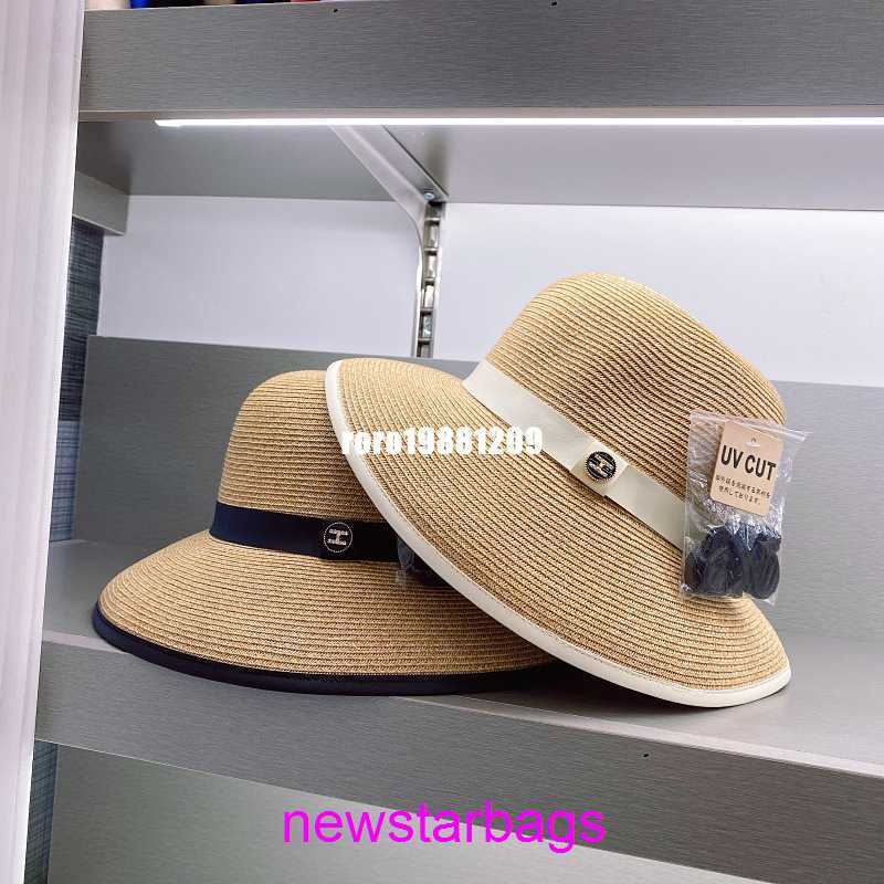 

Original edition Designer Herms Hat for sale 2023 Korean SpringSummer Children's Small Label Lace Leather Edge Wide Fine Grass Woven Big Basin Fisherman, Black5