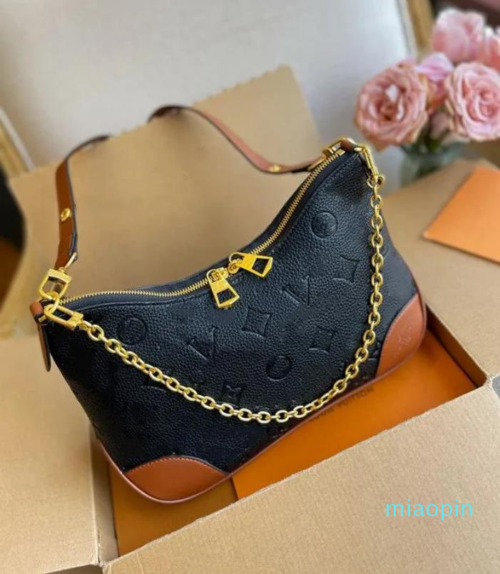 

2023-Designer bags Totes Vintage Croissants Chain Bags Classic Embossing Genuine leather Crossbody Bag Woman Tote Shoulder Bags Handbag Purse, Black embossing