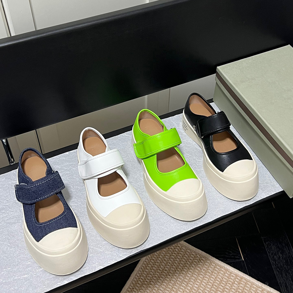 

New fashion casual shoes women's Mary Jane Pablo designer classic low top leather wool Lacing thick bottom heightening black white sneakers 35-40