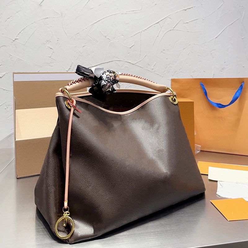 

women Handbag Leather shoulder bag Artsy MM Large shopping bag tote M44869