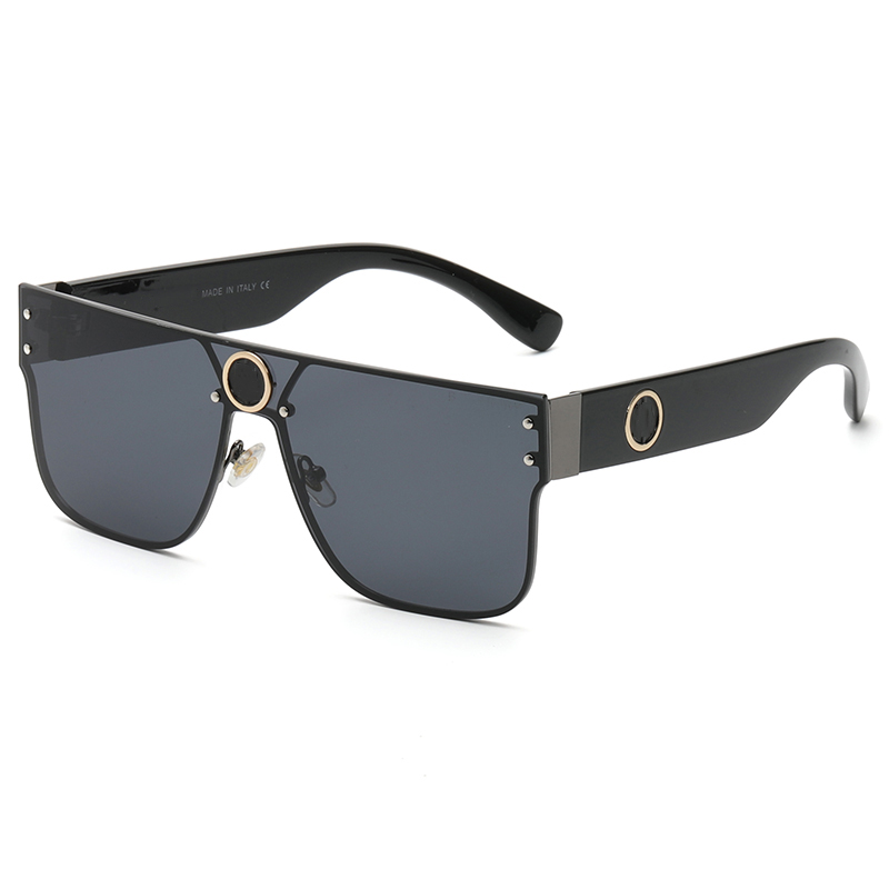 

Designer Sunglasses Men Women Classic Big Frame Sun Glasses For Female Trendy Outdoor Eyeglasses Shades UV400