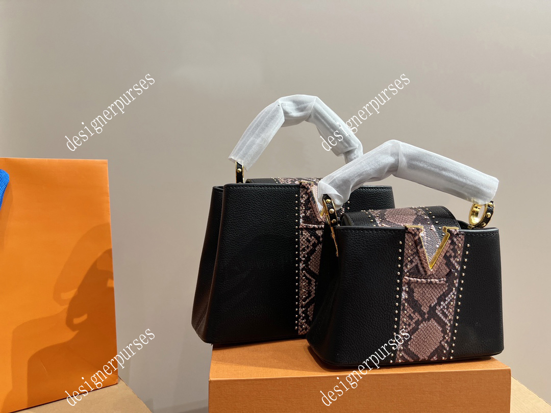 TZ Mode Femmes Rivet Sac À Main Dames Designer Épaule Sac Fourre-Tout Capucines Totes Luxurys Designers Sacs À Main Femmes Bandoulière Bourse Dam