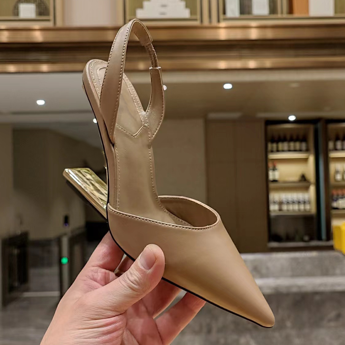 

New Sandals Designer Dress Shoes Fashion Women Pointed Toe Ankle Wrap with Genuine Leather Party Shoe Back Hollow 9CM Wedge Heel Casual Banquet, Black