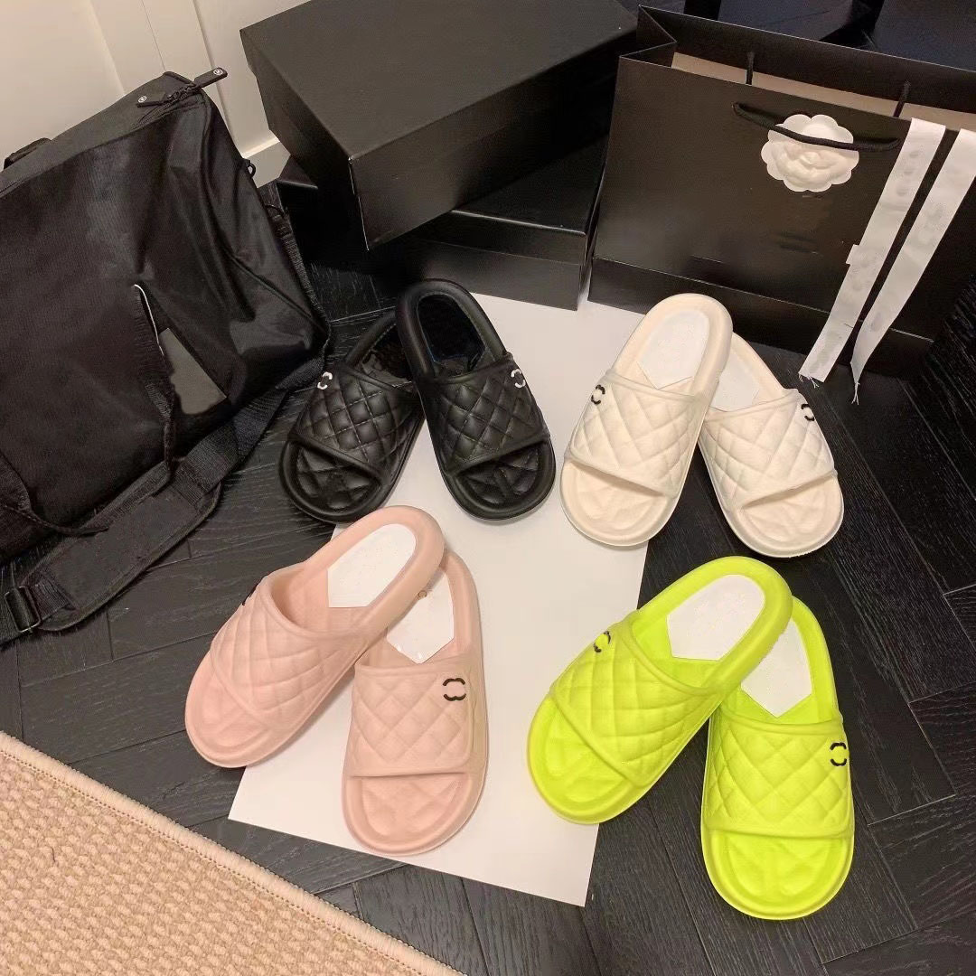 

2023 Shoes Luxury Designer Women Sandals Casual fashion Lady Summer Loafers Flat Heel Outdoors Classics Slippers Top Quality With size 35-42, 4 high quality