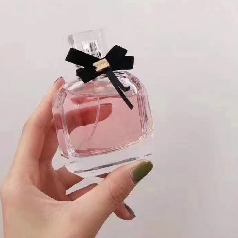 

Expensive Women's Perfume Gift Set 90ml Eau de Toilette Long Lasting Natural Fragrance Fast Delivery