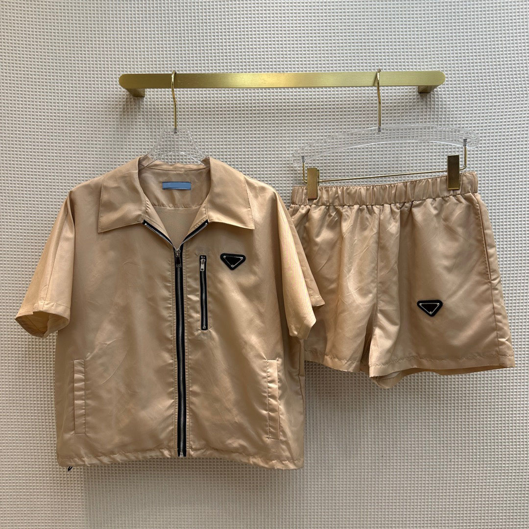 

Designer Two Piece Dress 2023 Fashion Casual Tracksuit Short Sleeve Loose Hooded Jacket Elasticity Waist shorts, Khaki