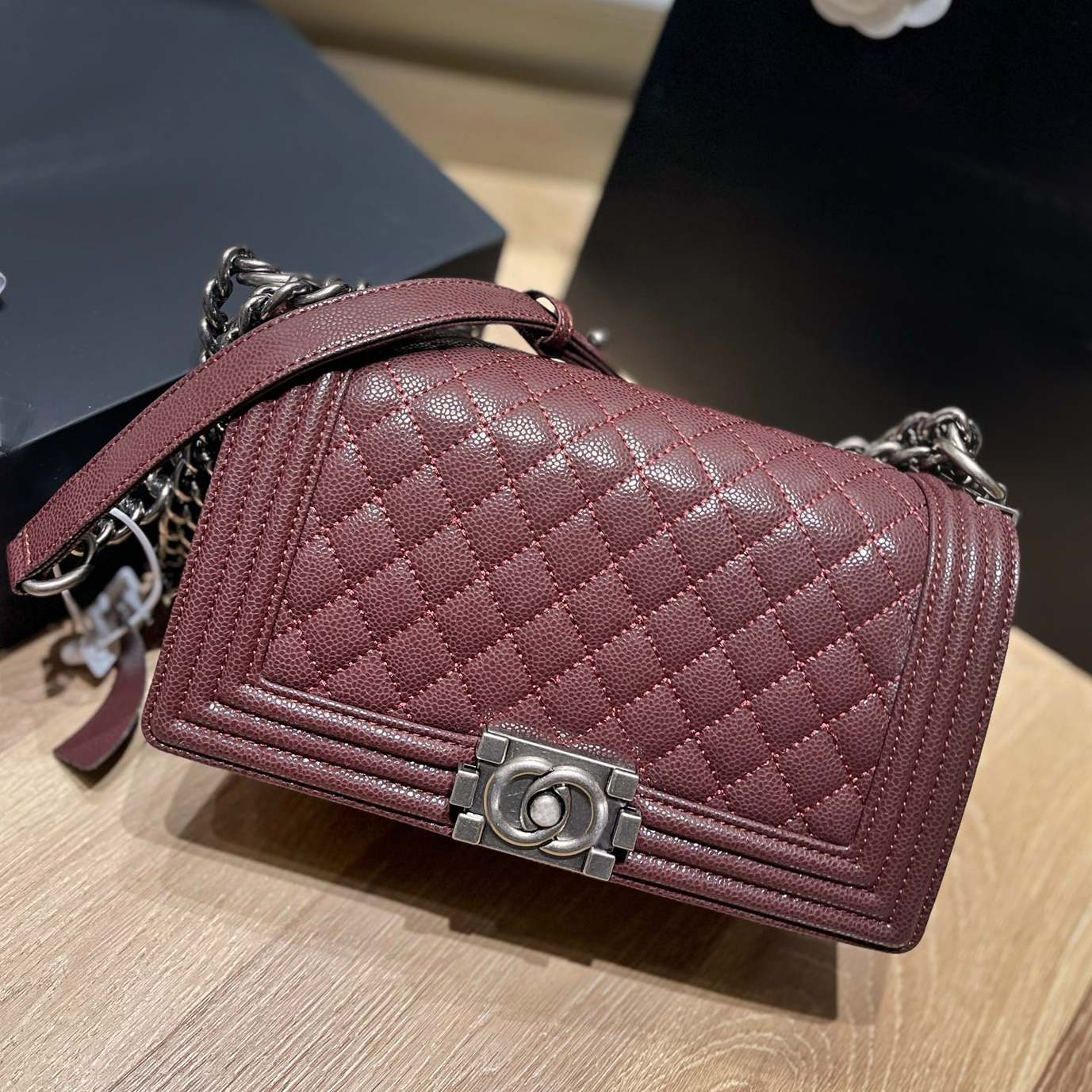 

Fashionable Women's Diagonal Straddle Bag Luxury High Quality Leather Women's Metal Chain Messenger Crossbody Bag Girls' Caviar Pattern Handbag Metal Button, #6-white gold