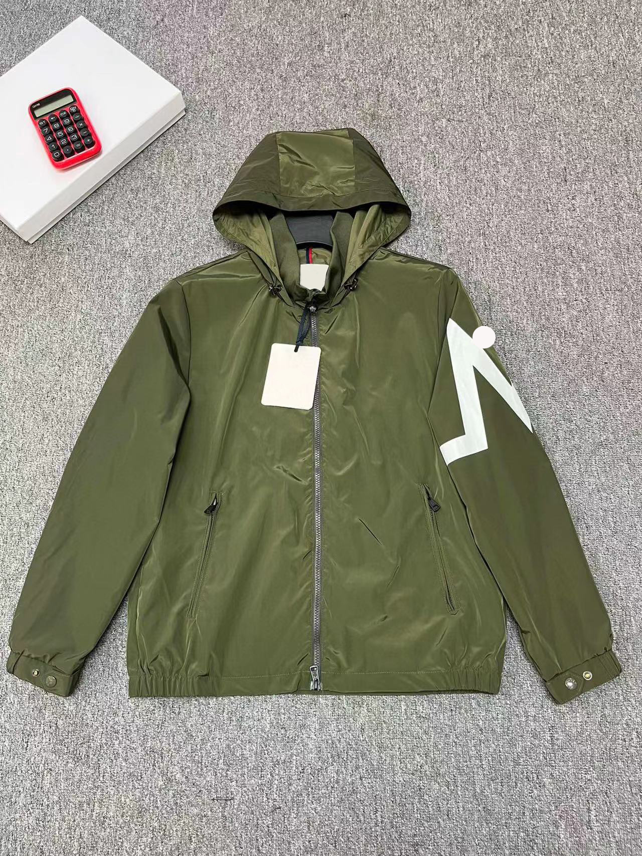 

Designer Womens hunting Jackets men s gold London coat 2022 trapstar winterjacke Embroidered Down camouflage Jacket New AQWS, White (have nfc)