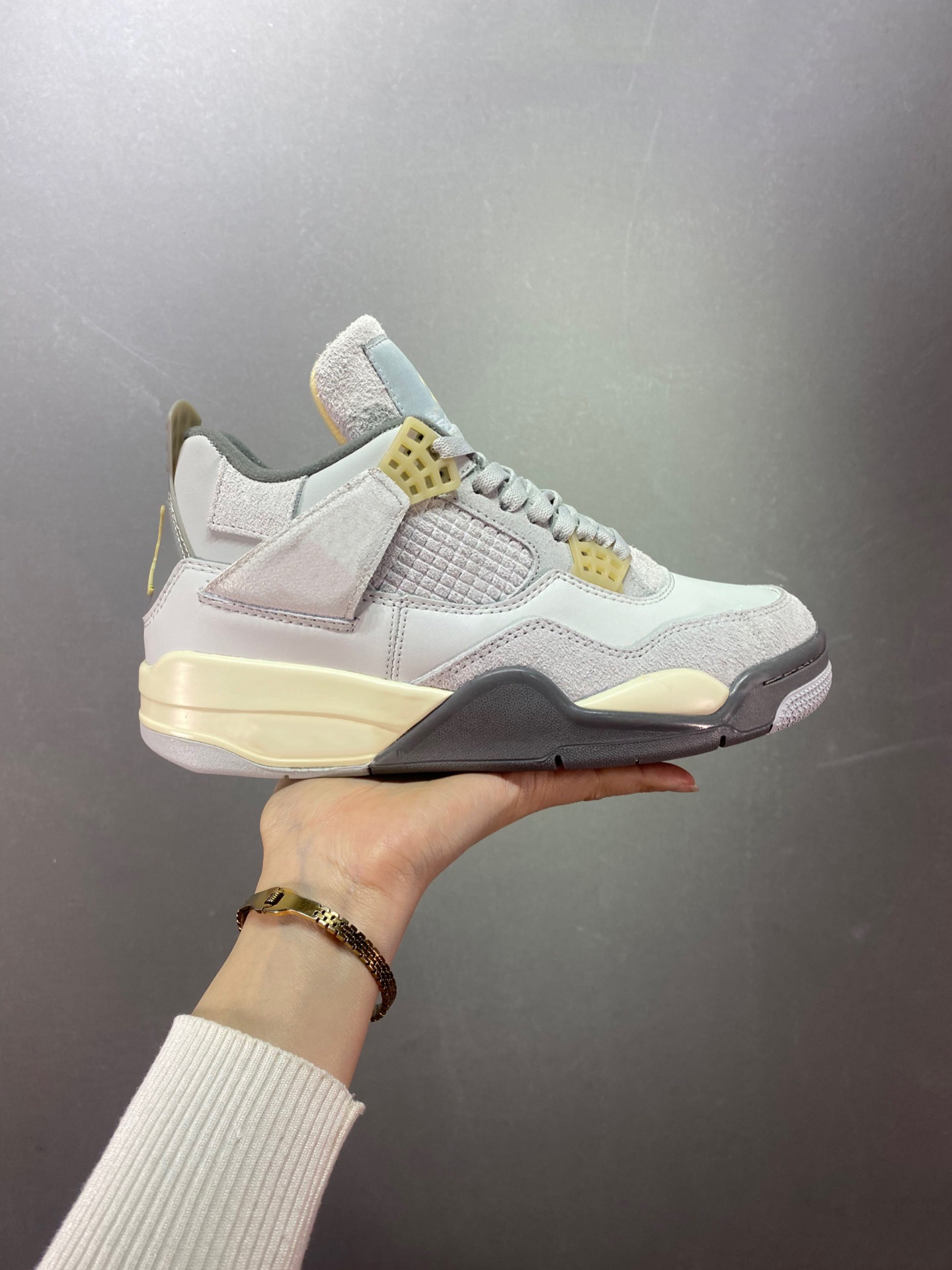

2023 spring new leather strap board shoes flat round head everything matching casual shoes, Grey