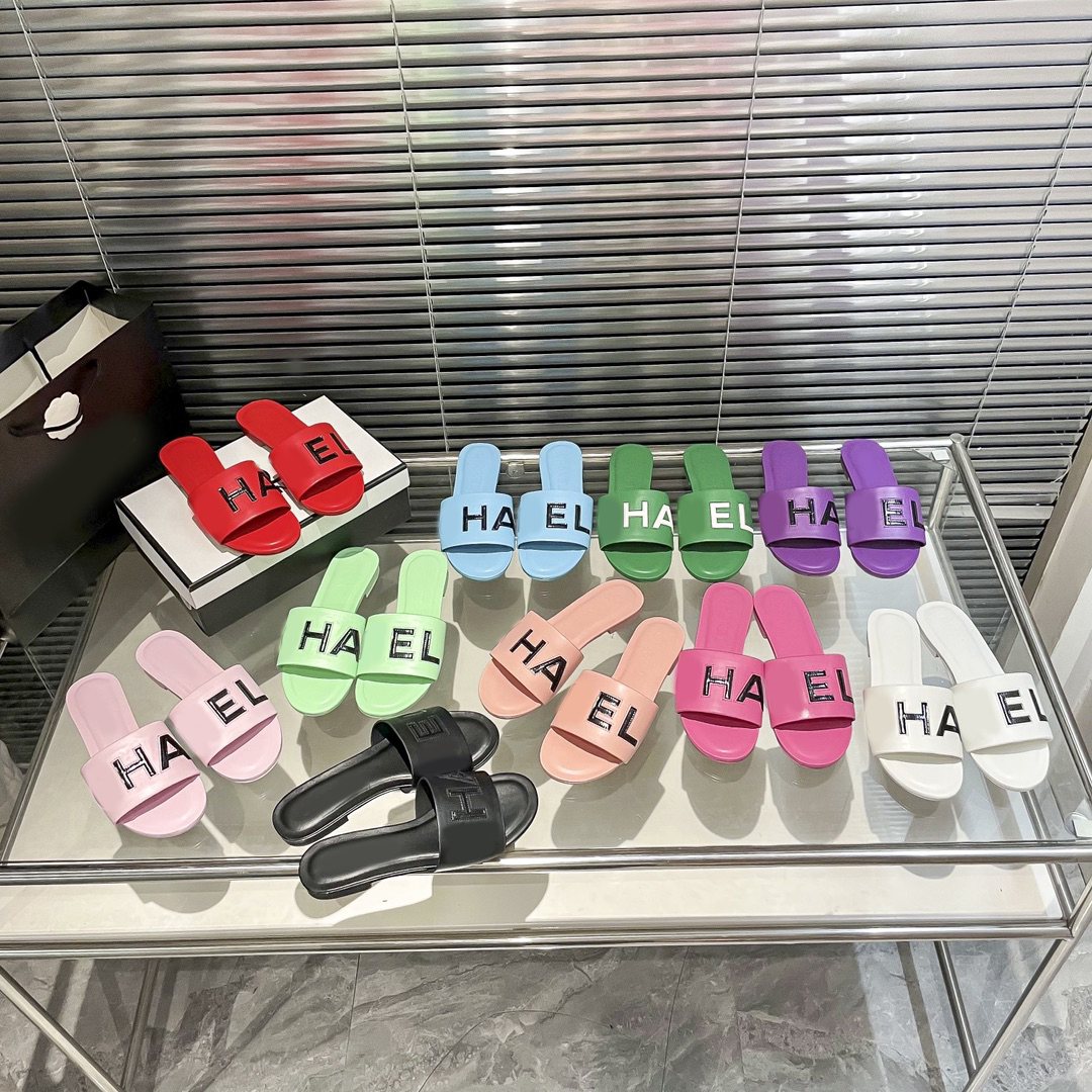 

Famous brand Channel Beach slippers Classic Flat heel sandals Summer Designer Flip flops leather lady Slides women casual shoes Hotel Bath Ladies sexy scuffs, Mechp5
