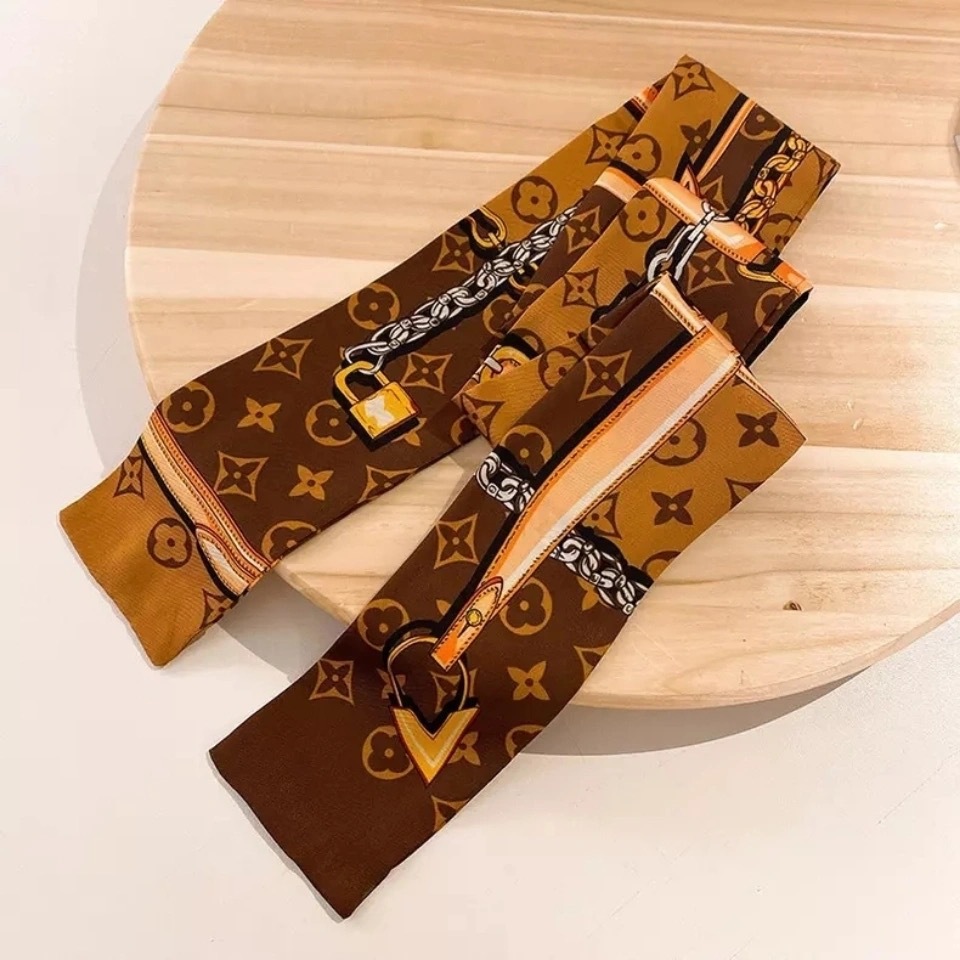 

Luxury Designer Design Woman's Scarf, Fashion letter copy Handbag Scarves, Neckties, Hair bundles ,100% silk material Wraps 7/120