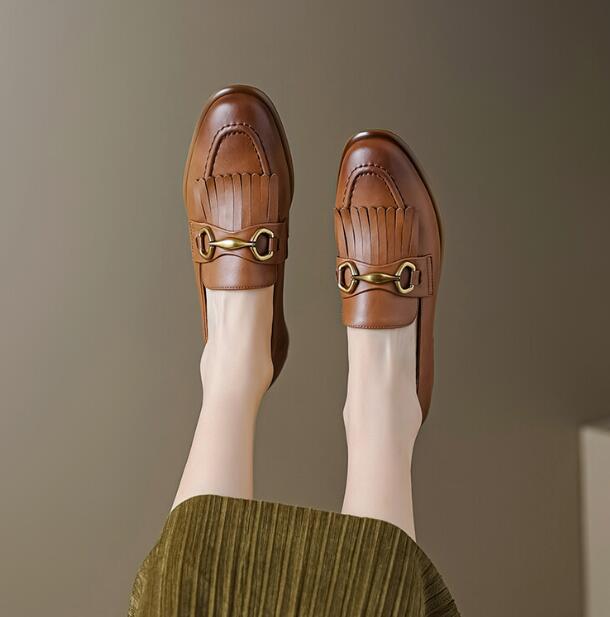 

Brown Black Tassel Fringe Loafers Women Fashion 2023 Metal Buckle Driving Boats Men Lazy Flats
