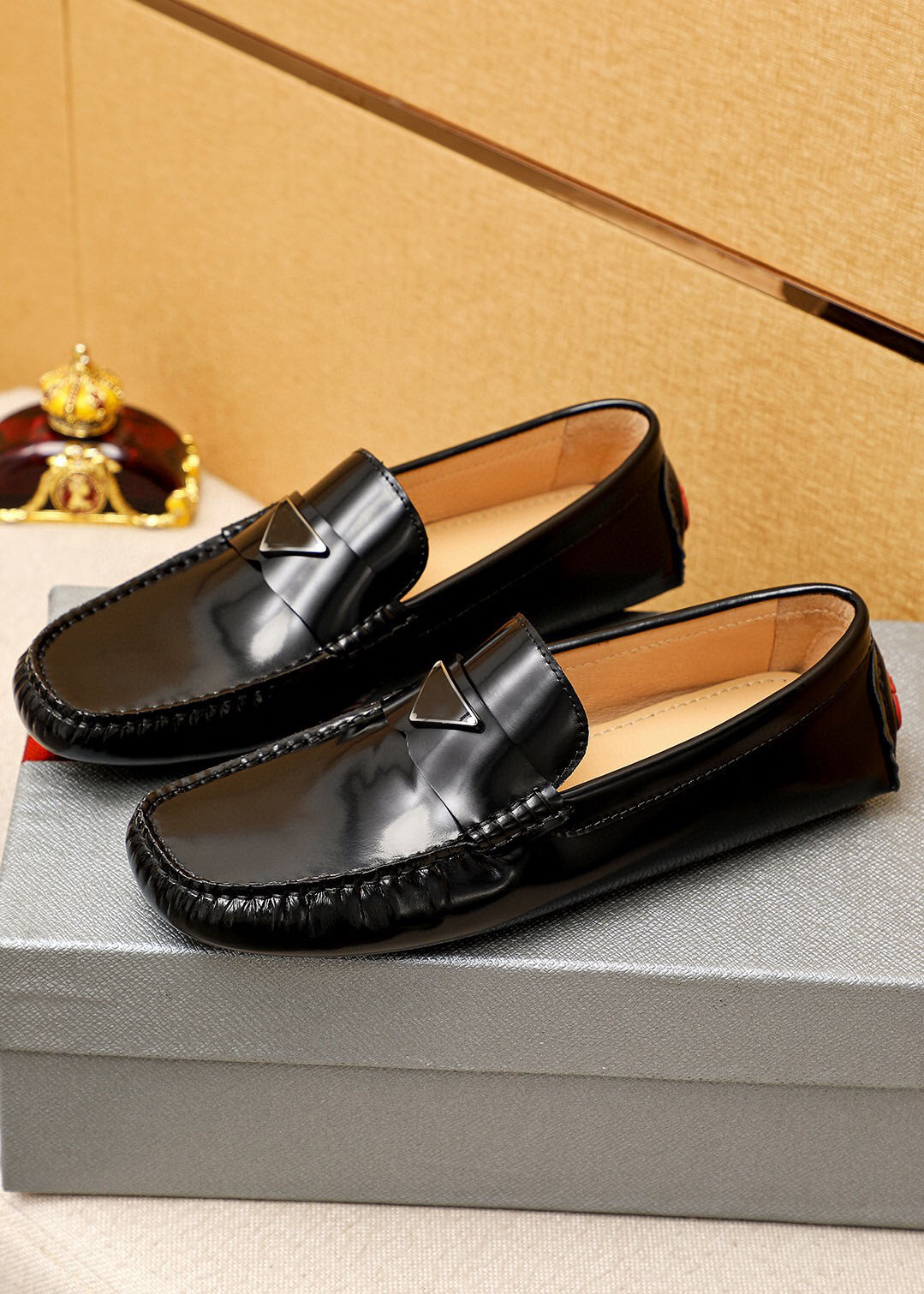 

Luxury New Mens Dress Shoes Loafers Flat Heel Gommino Driving Party Office & Career With Logo Size 38-45, Black 8105220