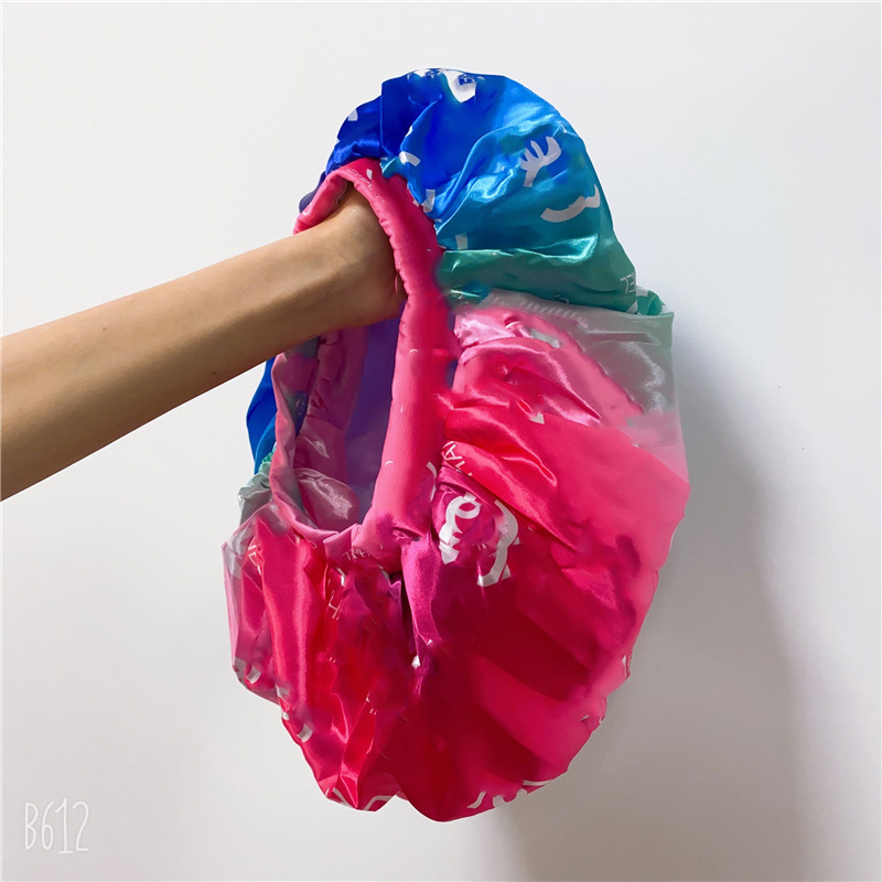 

23ss New Luxury Letter Designer Shower Caps Beanie Wide Brimmed Sleeping Hat Fashion Women Stretch Satin Hair Care Bonnet Nightcap Bathroom Accessories, Sc102