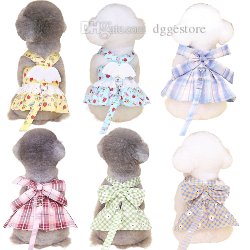 

Small Dog Apparel No Pull Dog Harness Dress with Leash Set Puppy Girls Vest Harnesses with Angel Wing Cute Flowers Strawberry Printed Princess Dresses with D Ring S A61, Red