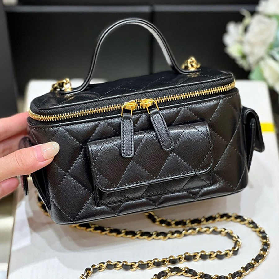 

Designer Cosmetic Bags Luxury Crossbody Bags 1:1 Quality Genuine Leather Chain Bag 17CM With Box MC122