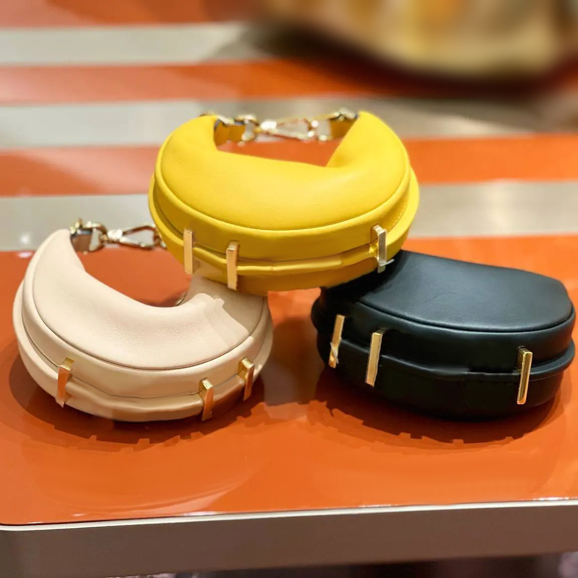 

high quality designer graphy half moon bags Luxury womens mens tote fend bag strap fashion Cleo handbag purse Genuine Leather shoulder crossBody clutch hobo Bags, Pink