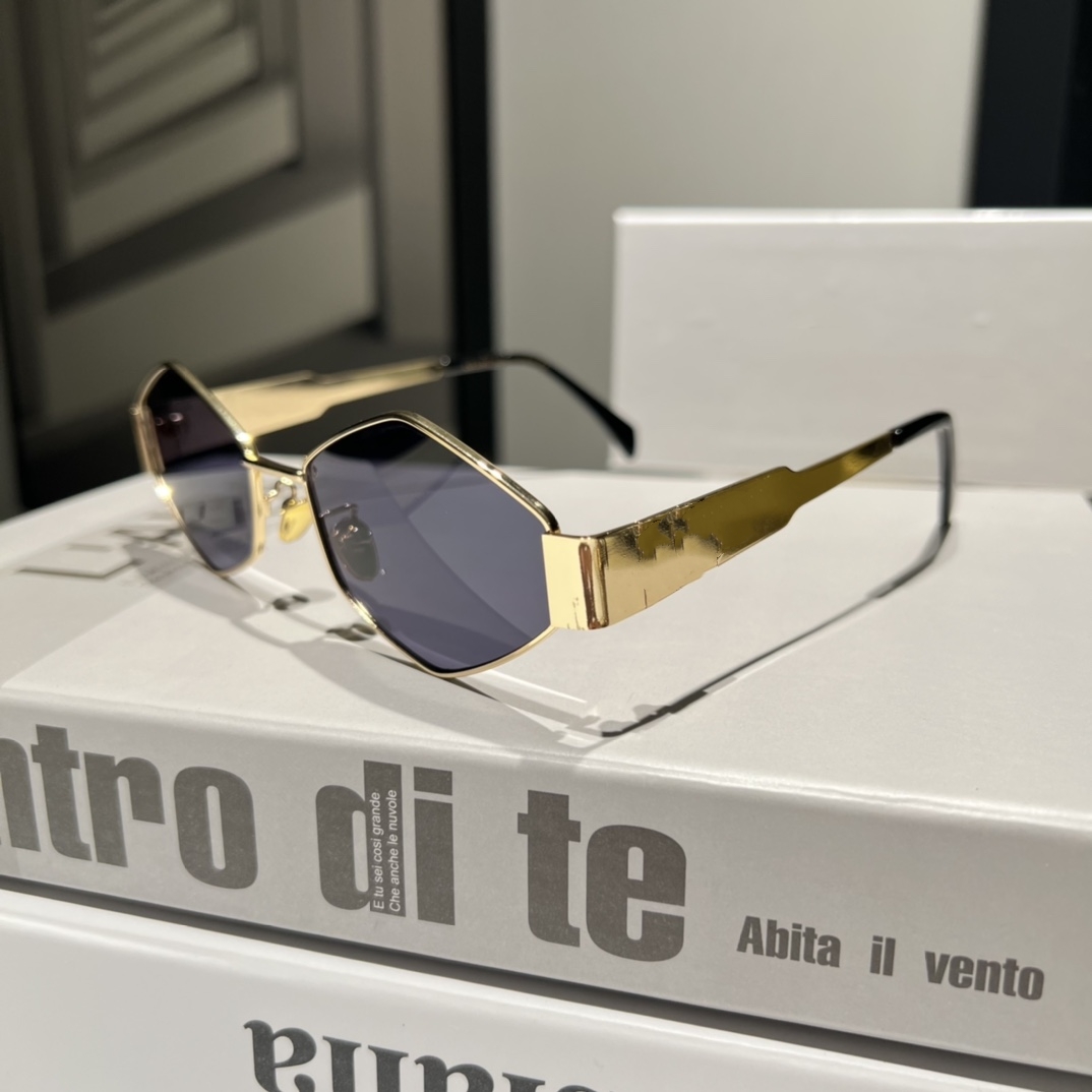 

CE8425 Retro Multilateral Figure Sunglasses For Women Men CE's Arc De Triomphe Oval French High Street 5 COLOR