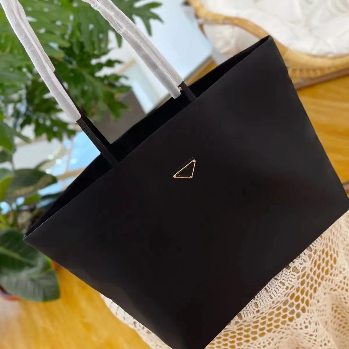 

Black Nylon waterproof Handbag Tote Bag For Women Luxury Designers Bag High Capacity Ladies Casual Shopping