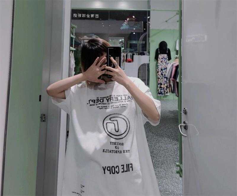 

Fashion Designer Clothing Galleryes Depts Tees Tshirt Letter Printing Fashion mens womens Summer Loose Round Neck Brand Short Sleeve T-shirt Hip hop Streetwear, White