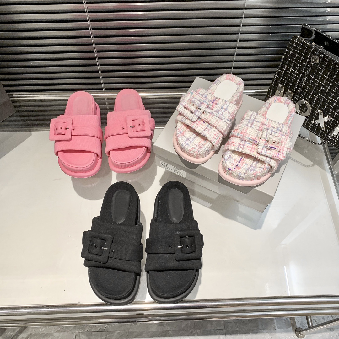 

2023 Women Multicolor Flat Slippers Sandals With 2 Straps Lady Fashion Metal Buckle Beach Slides Men's lace-up Scuffs For Summer, #1