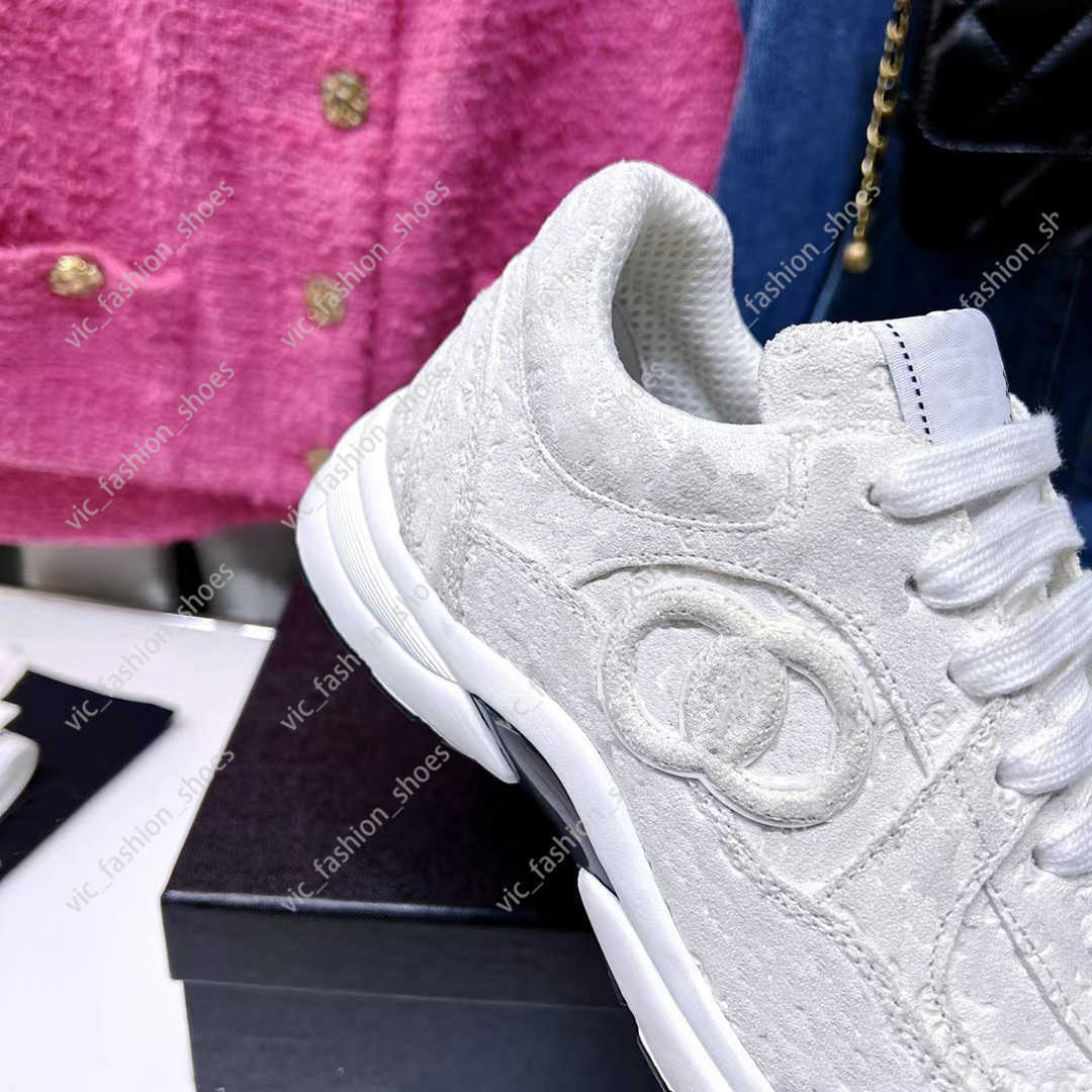 

2023 7A Designer Luxury Sneakers Women Breathable Fashion Sports Casual Trainers Sneaker Fashion Woman shoes