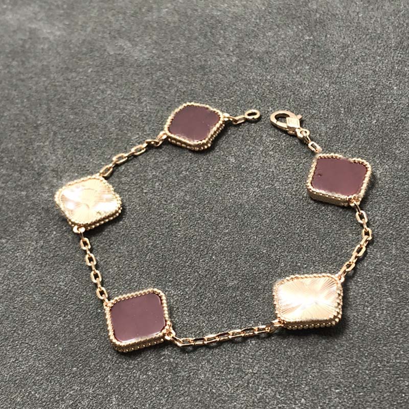 designer bracelets Women Fashion Charm Bracelet Flower Chain High-grade bracelets Exquisite gifts Jewelry-image-844557236