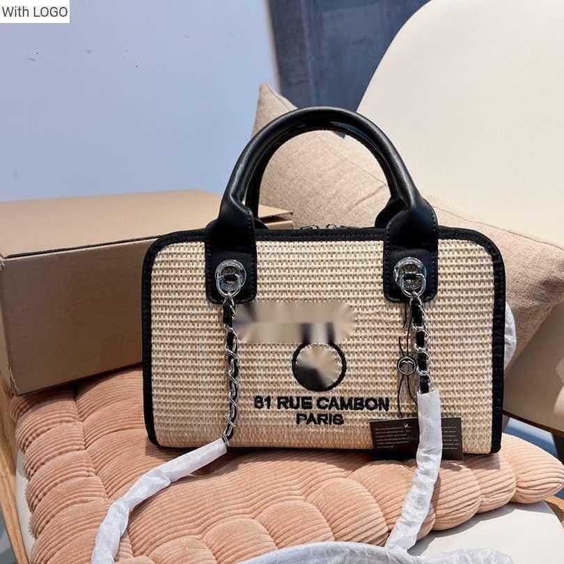 

Evening Bags Luxury Brand design Letter Quilted Chain CC bag New Bowling Embroidery Large Capacity Travel Essential One Shoulder Handheld Fashionable 28x19 KDOS