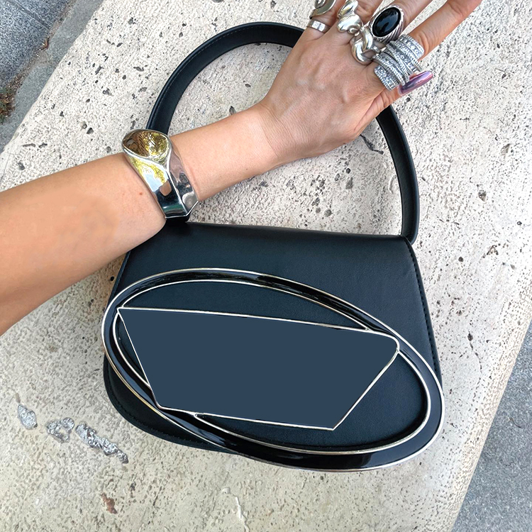 

Luxury designer Denim COOL Hobo bag top handle Diesels Crossbody woman tote handbag Womens man Shoulder Bags classic Genuine Leather Weekend travel clutch bags, White