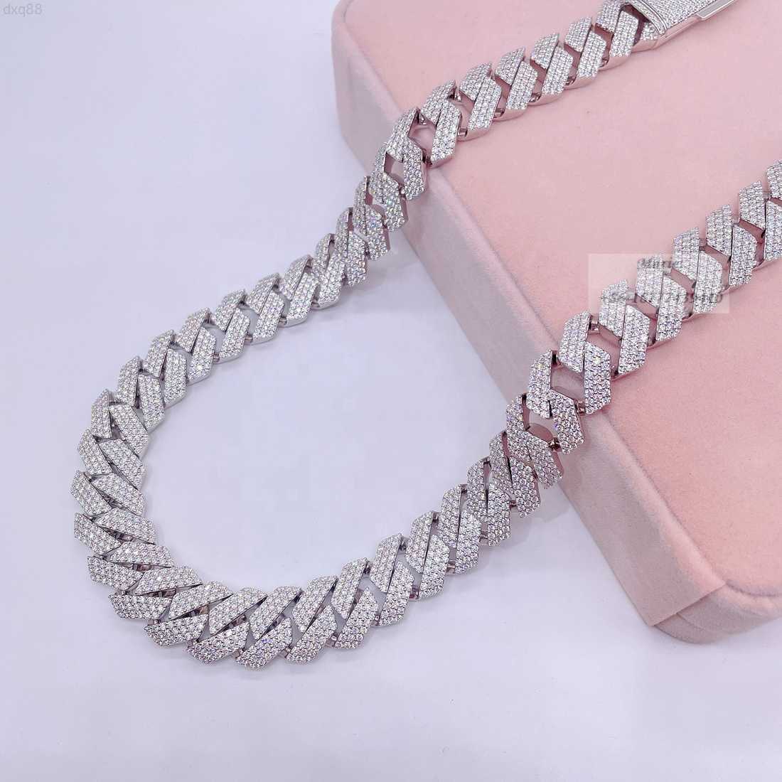 

3row diamond 18mm luxury necklace for men moissanite and S925 hip hop cuban chain iced out cuban link chain