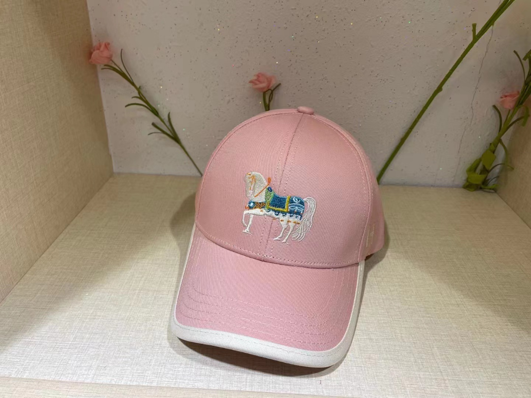 

Euramerican Embroidered Monogram Baseball Ball Caps Female Casual Sunshade Hat Korean Version of The Hard Top Cap, Red