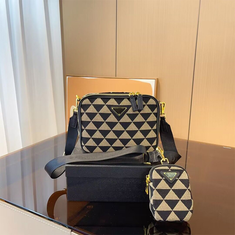 

Designer Handbag Symbole Camera Bag For Women Brique Hobo Shoulder Bag Nylon Crossbody Clutch Belt Bag Soho Bag With Strap Vintage Fashion Coin Purse Men Wallet, Colour 3