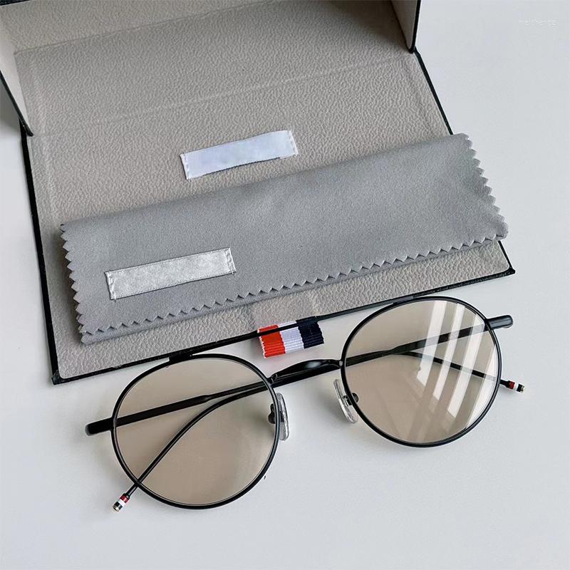 

Sunglasses Thom Brand Vintage Alloy TB101 Retro Round Eyeglasses Titanium Frame Men Women Gafas Spectacles With Original Box