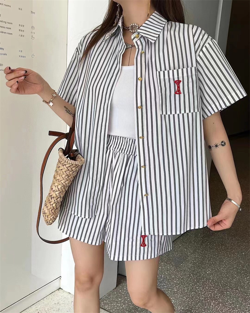 

Women' Two Piece Pants Summer Designer New Fashion Short Suit Women Tracksuits of Vertical Stripes Polo Shirt Loose Shorts Two-Piece Sweat Set, Black