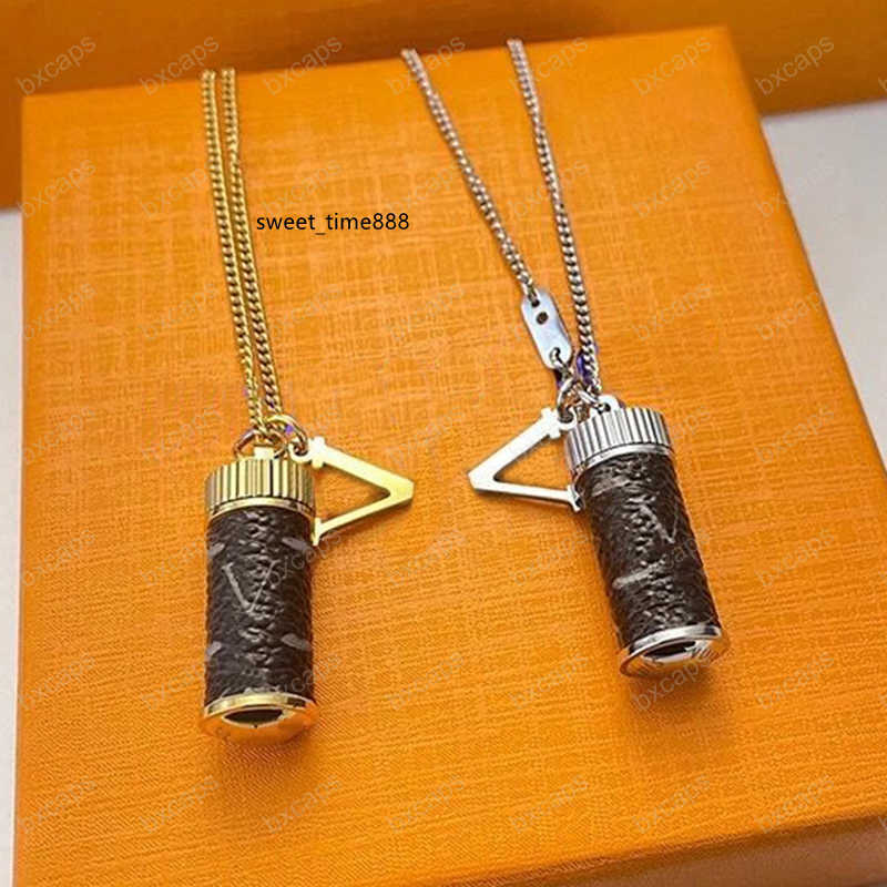 

Designer Pillar Box Pendant Necklaces For Women Men Luxurys Designers Flower Necklaces Mens Choker Fashion Jewelry With Box