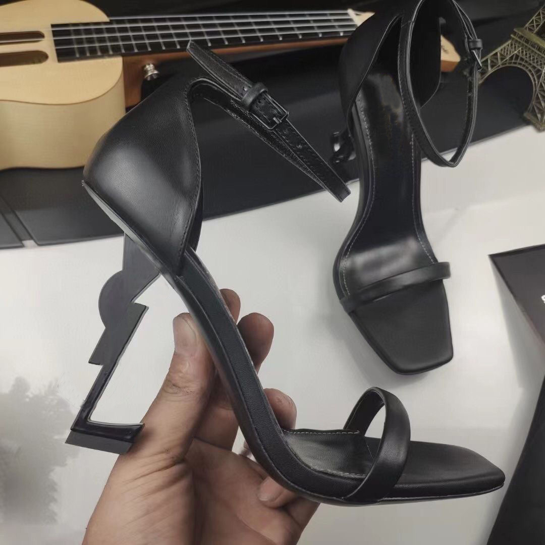 

Luxury Dress Shoes Womens High Heels Designers Genuine Leather Pumps Women Sandals Wedding Black Golden 10cm Heel, Y1