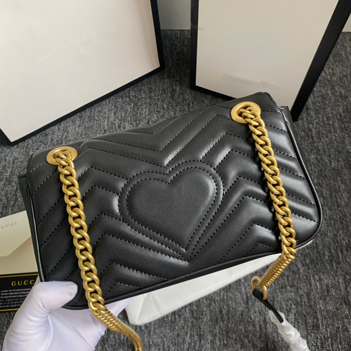 

Luxurys Women Chain Crossbody Bags Designers heart V Wave Pattern Shoulder Bags Messenger Bags Pruse Chain Tote Bags, Box
