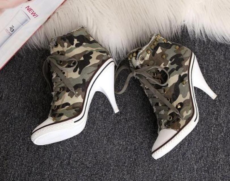 

Student Camouflage Blue Denim Boots High Heels Rivet Studded Jeans Woman Shoes Fashion CrossTied Shoes Woman Zapatos Mujer9184329, Multi