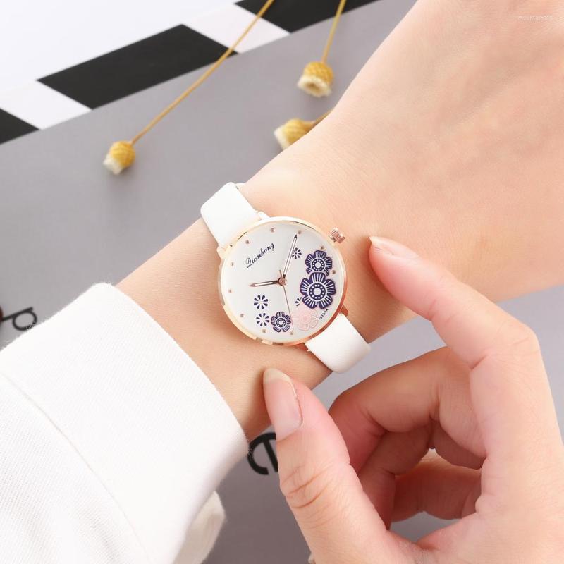 

Wristwatches Zegarek Damski Casual Women Flower Round Dial Leather Band Quartz Wrist Watch Fashion Mujer Relojes, Pink