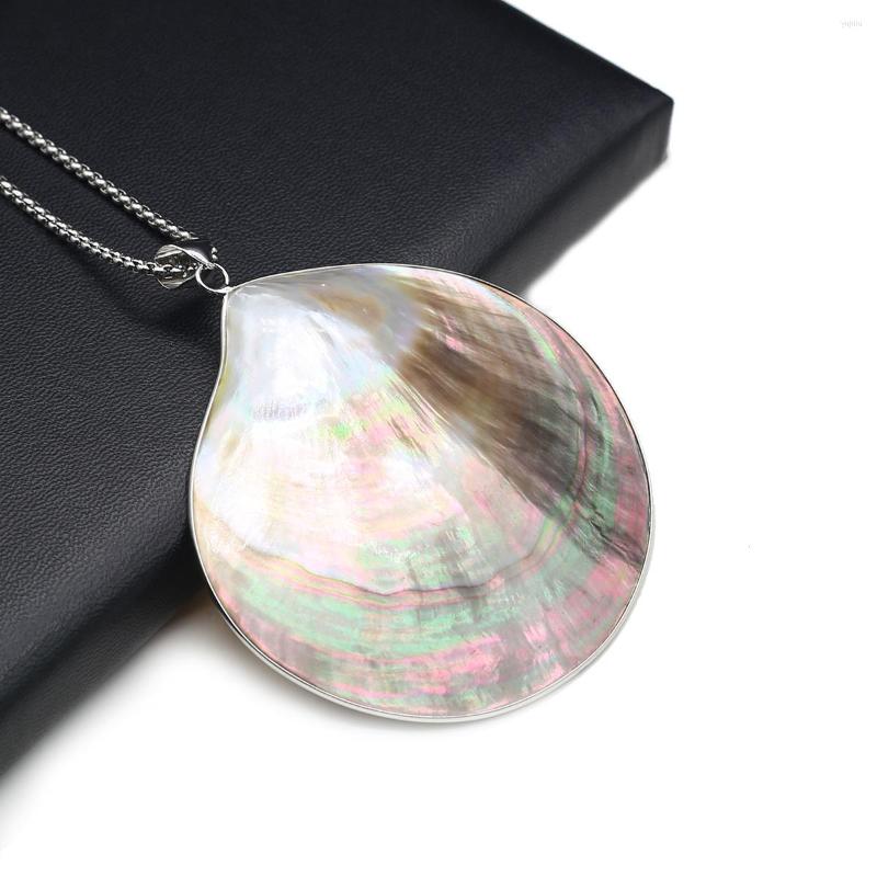 

Chains Natural Freshwater Mother Of Pearl Shell Sector Necklace Pendant Exquisite Charm For Jewelry Making Diy Personalized Accessories