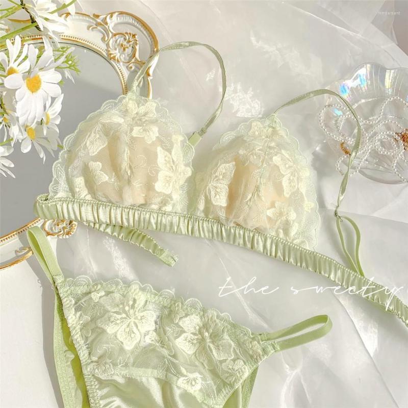 

Bras Sets Sexy Light Green Flroal Bra Set Embroidery Lace Vintage Retro Mesh Ultra Thin French Romantic Lingerie Langerie