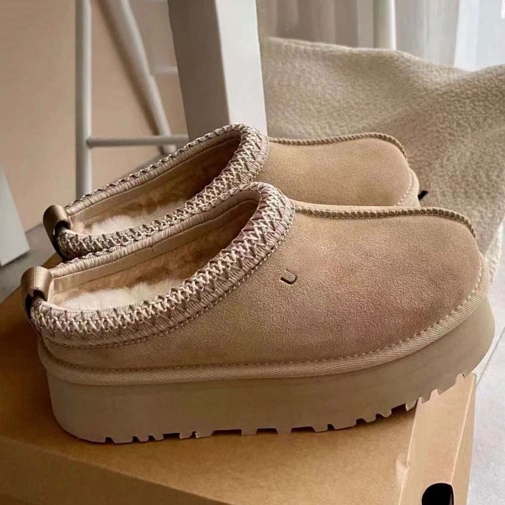 Womens Tazz Slippers Tasman Designer Luxurious Slippers Fur Slides Classic Mustard Seed Ultra Mini Boot Petites Suede Wool Blend Winter Designer