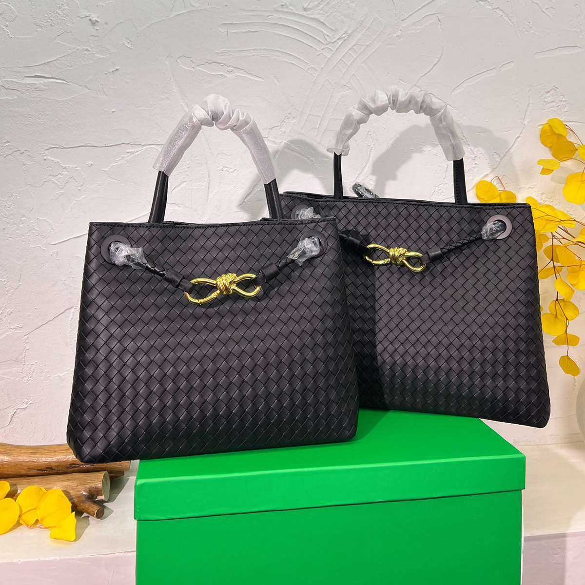 

5A Quality Designer Andiamo Woven Bag Tote Top Cowhide Quality Genuine Leather Women Shoulder Crossbody Tote Botega Veneta Handbag Italy Purse Wallet 25CM 33CM, Black 25cm