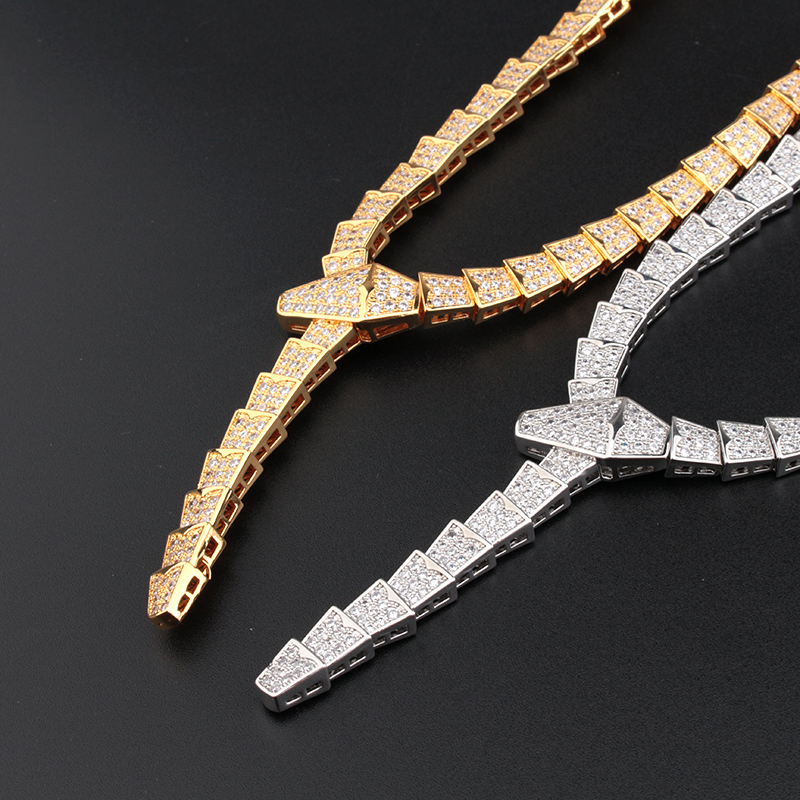 

wide gold choker Pendants long necklaces for women trendy set snake Luxury designer jewelry Party Mother Christmas Wedding gifts Ladies girls banquet lovers